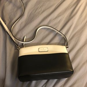 Black and White Kate Spade Cross Body Bag